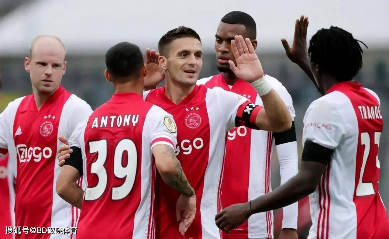 压迫式防守 压迫式防守